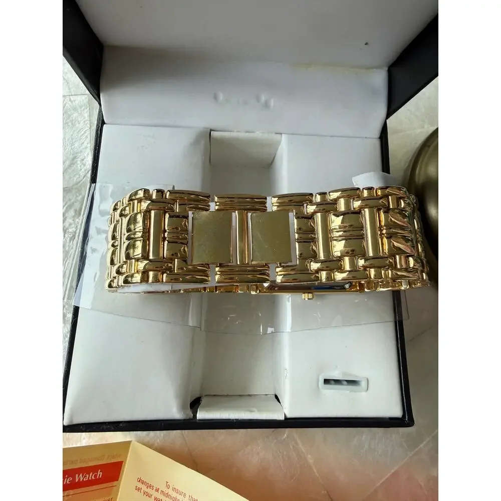 Elgin Galaxie Men’s Hold Tone Watch NIB